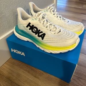 Hoka Mach 5